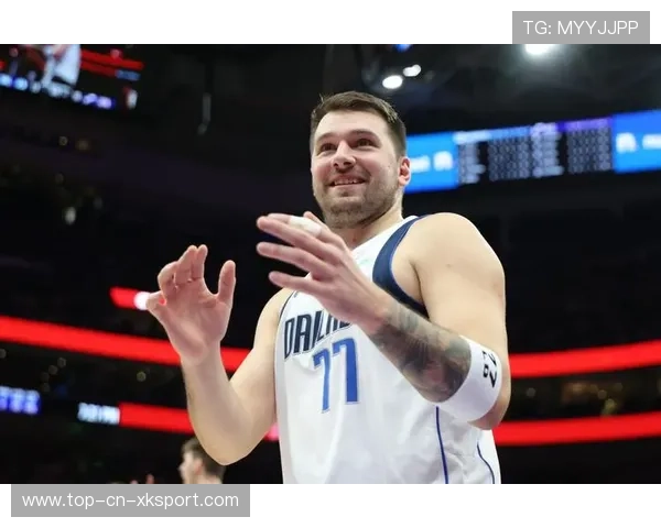 东契奇慢节奏推进，防守反而跟不上